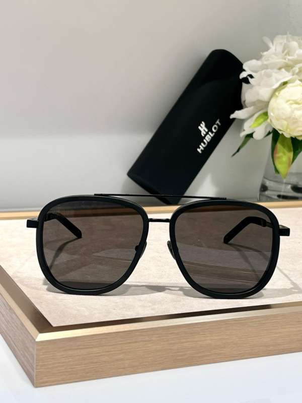 Picture of Hublot Sunglasses _SKUfw56579768fw